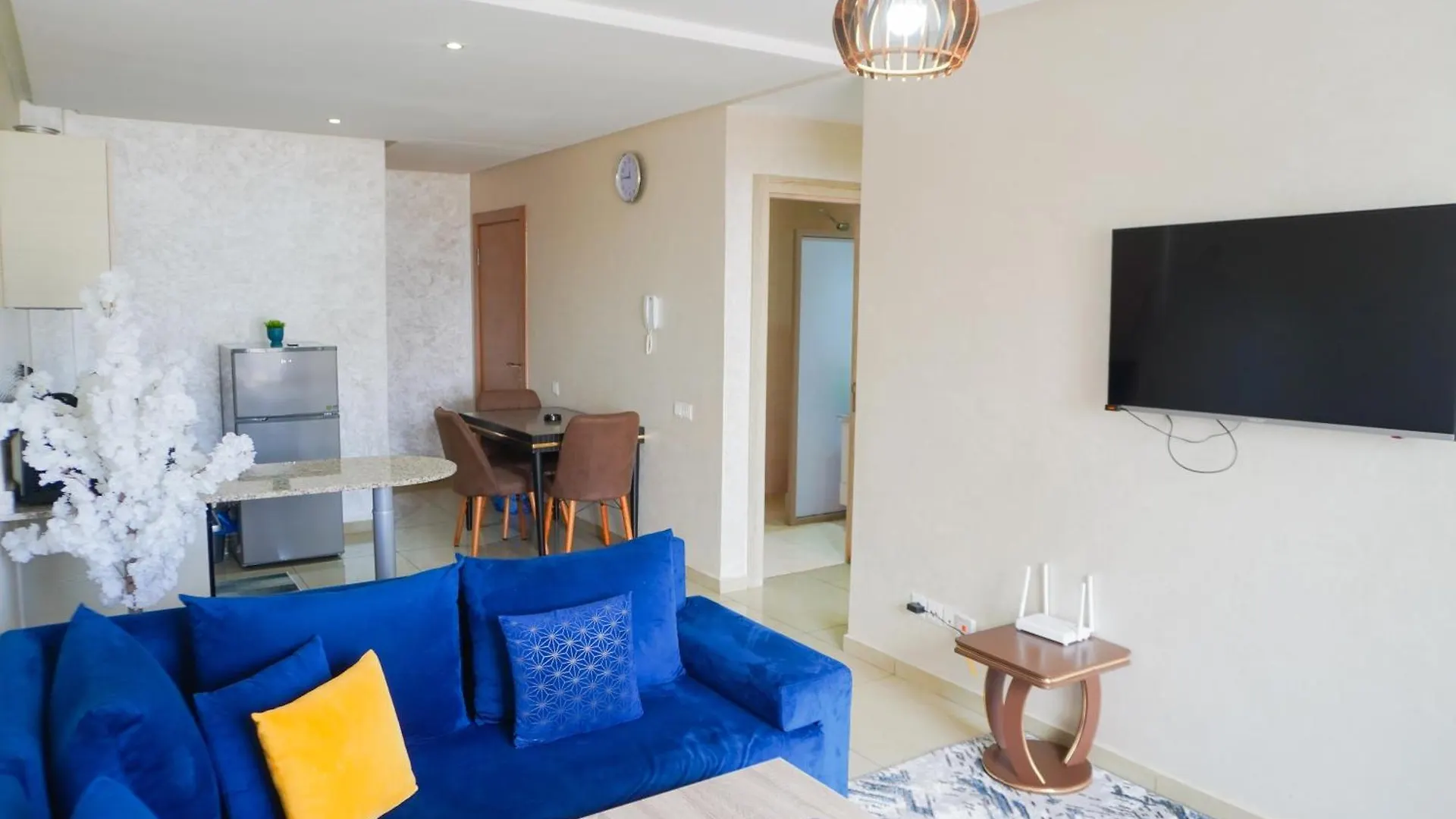 Elegant Appartement A Agadir Avec Piscine 0*,